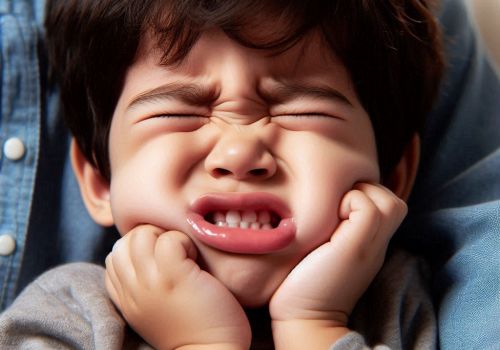 SÂU RĂNG HÀM VÀ SÂU RĂNG CỬA, SÂU NÀO ĐÁNG LO NGẠI HƠN?