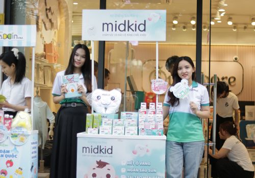 Hà Nội: Midkid khuấy động mùa hè tại Suri Store Ocean Park