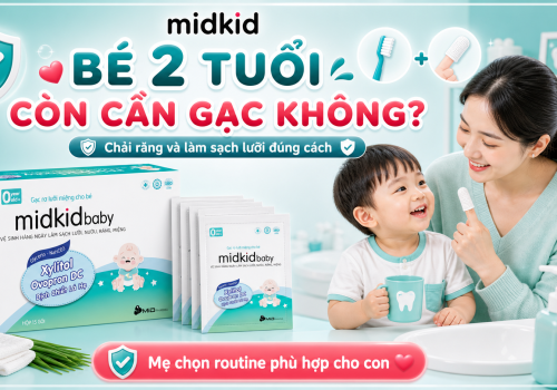 Gạc rơ lưỡi cho bé 2 tuổi: Dùng sao cho đúng và an toàn?