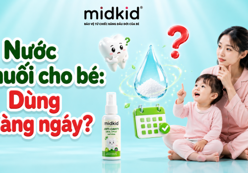 Bé súc miệng nước muối: Có nên dùng hàng ngày?